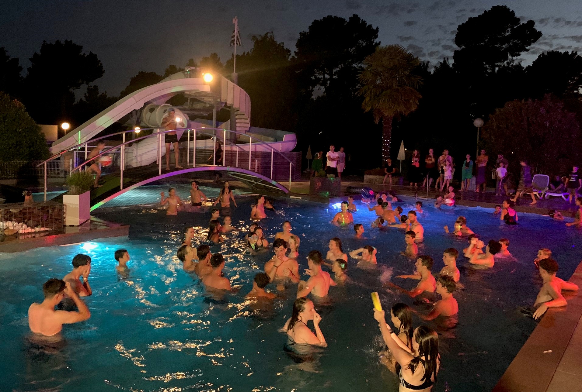Pool party 10 bis