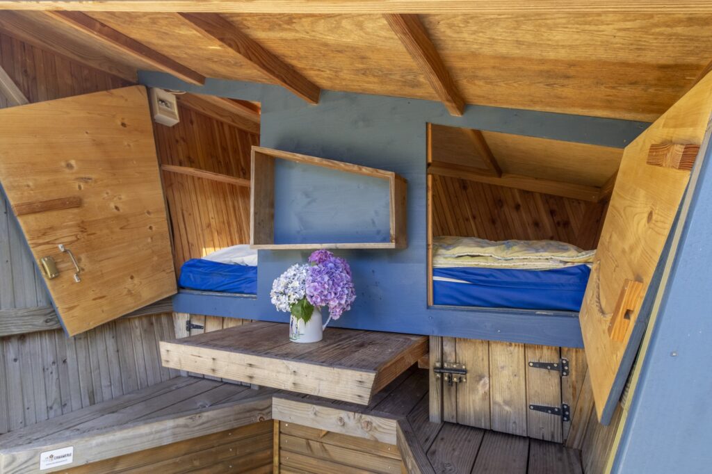 cabane-barroudeur-nuit-insolite