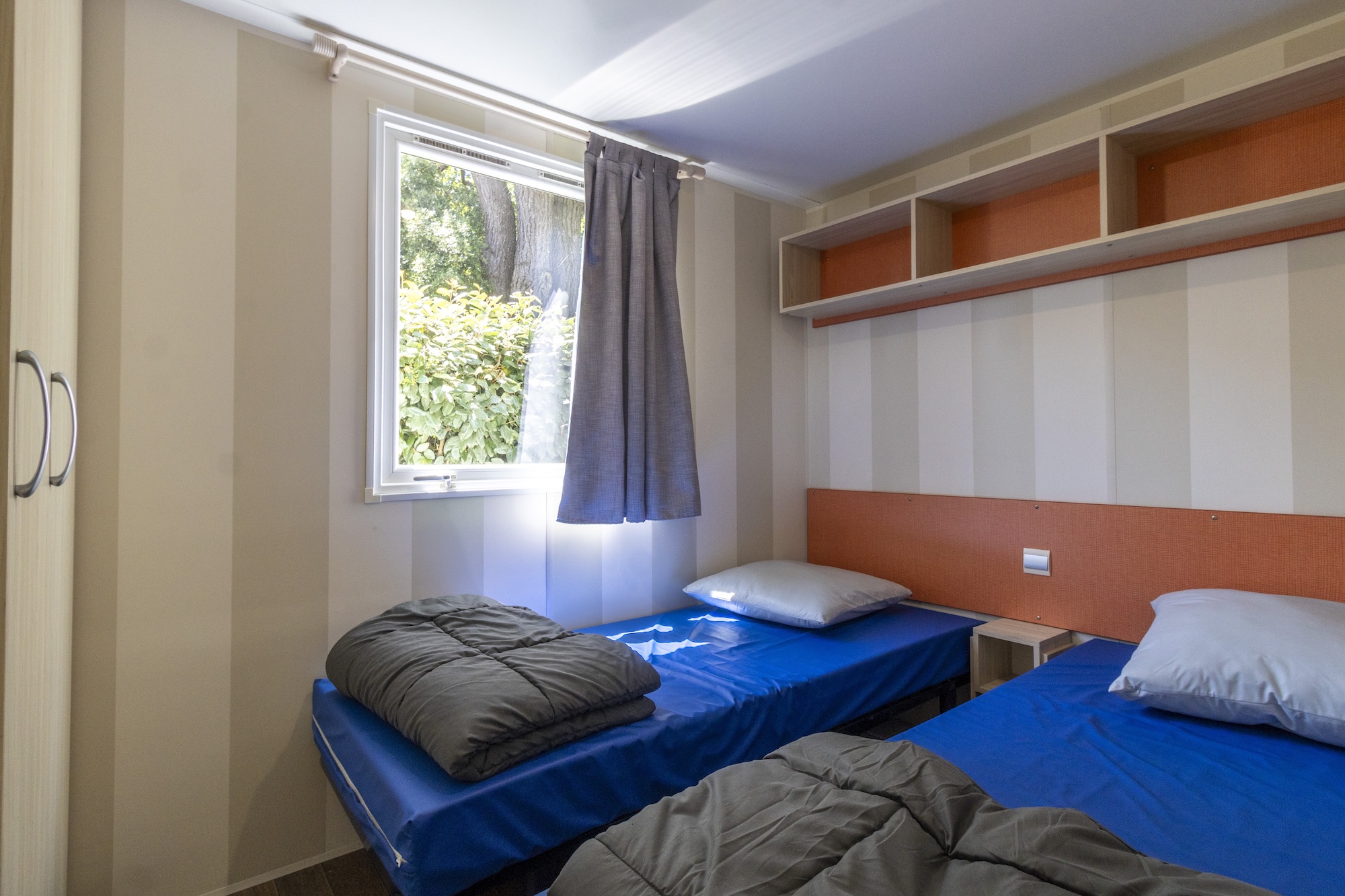 location-mobil-homes-standard-4personnes-chambre-enfants