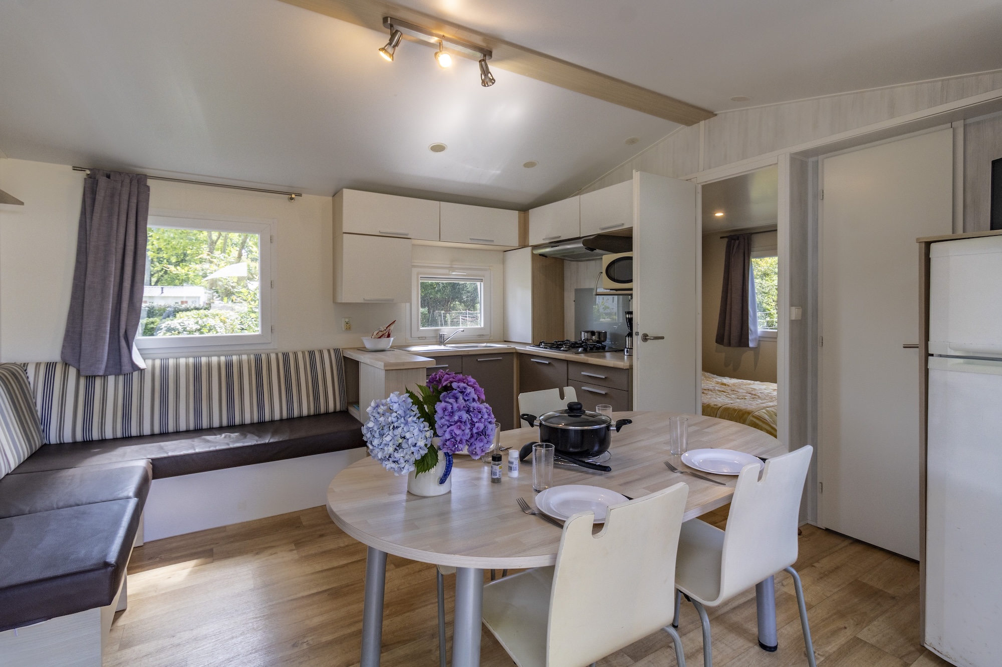 mobil-home-standard-3chambres-salon-sejour