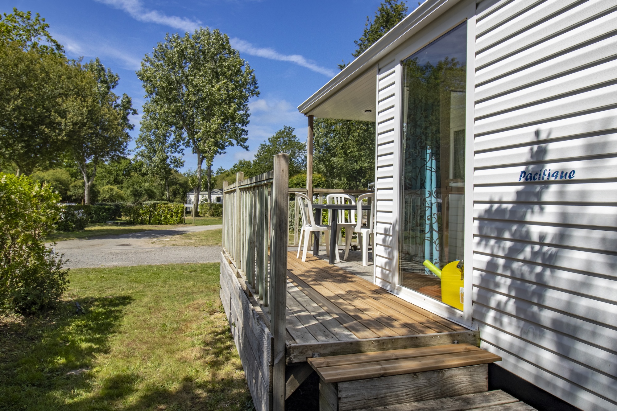 mobil-home-standard-4pers-terrasse