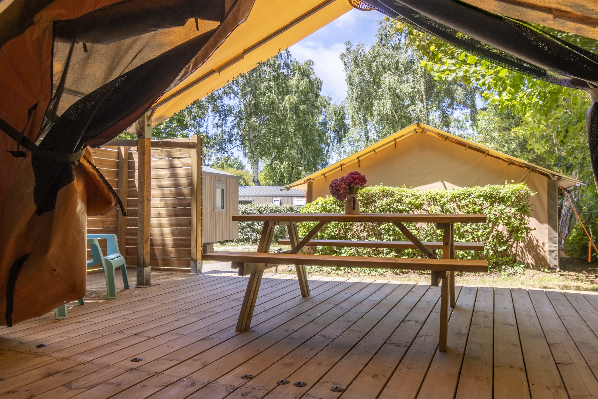 tente-korrigan-terrasse-2
